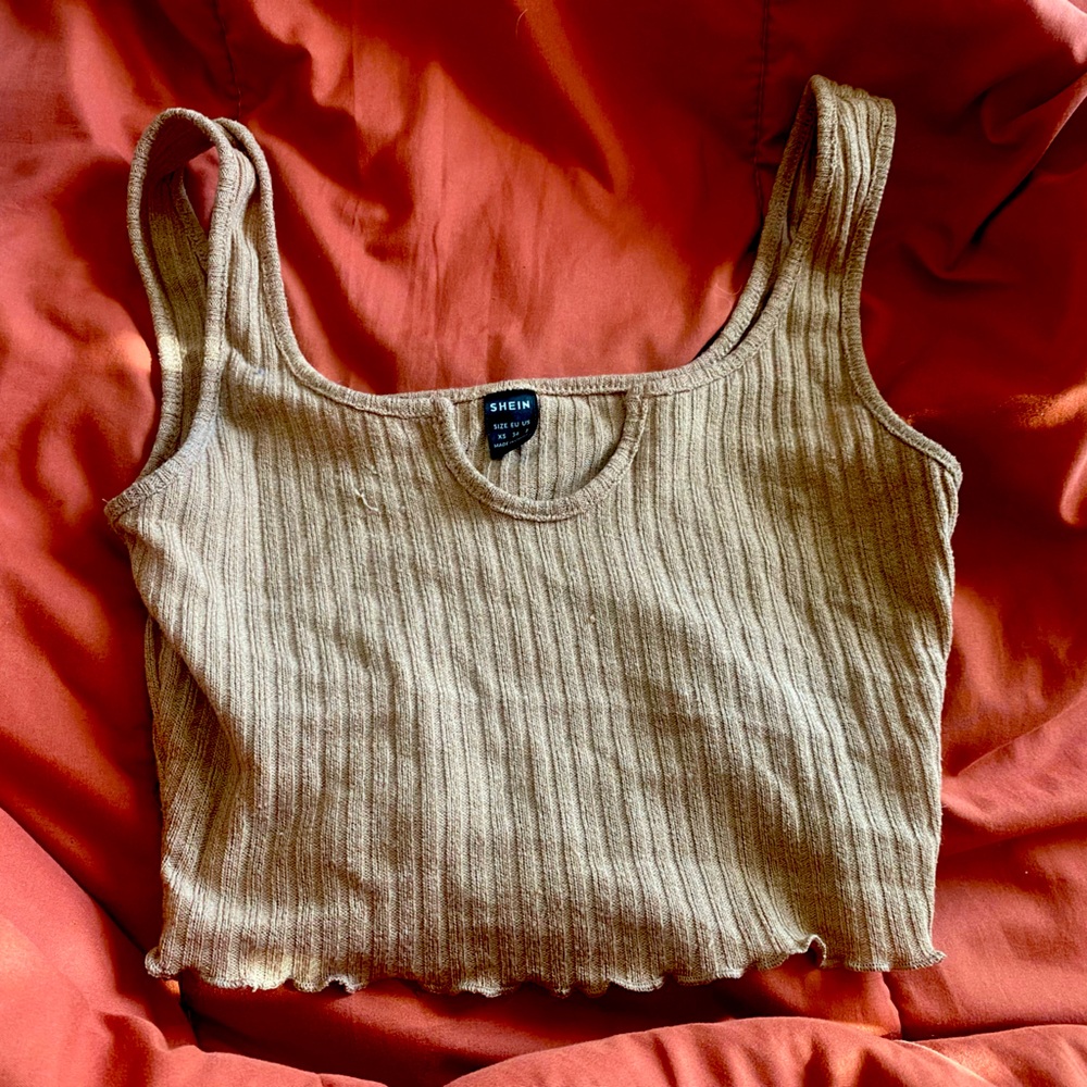 SHEIN Cream Ribbed Crop Tank Top